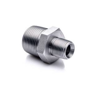 Nypel redukcyjny 3/8''- 1/2'' NPT 