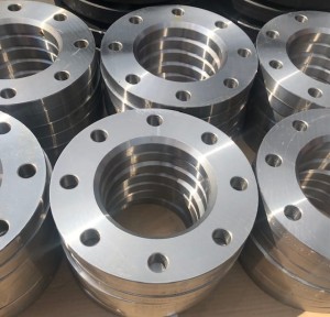 Kołnierz luźny DN80 PN16 typ 02 P250GH