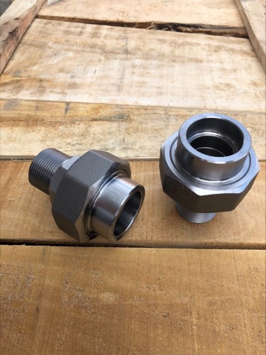 Śrubunek 1" SW x BSP GZ A105 kl.3000 207bar