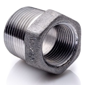 Redukcja 1/2''x3/4'' BSP NPT nakrętno-wkrętna 6-kątna WZ